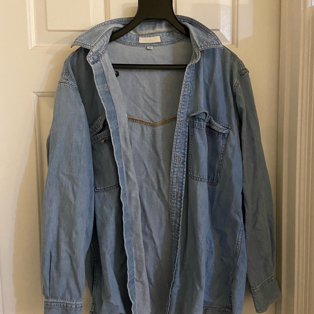 Jean color buttonup